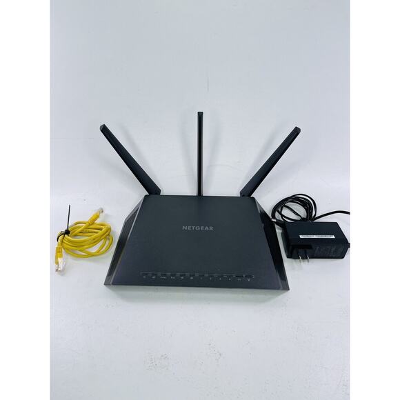 Netgear Nighthawk AC1900 1GHz Dual Band WiFi Router Black Electronics - Picture 3 of 8